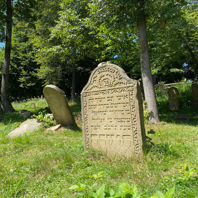 Židovský cintorín Topoľa3